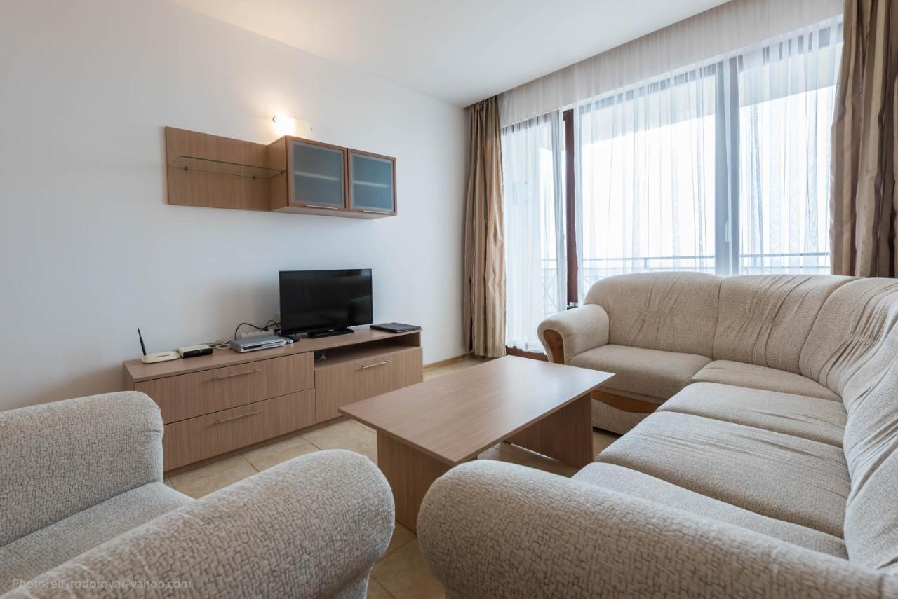 Golden Sands Rentals Apartments エクステリア 写真