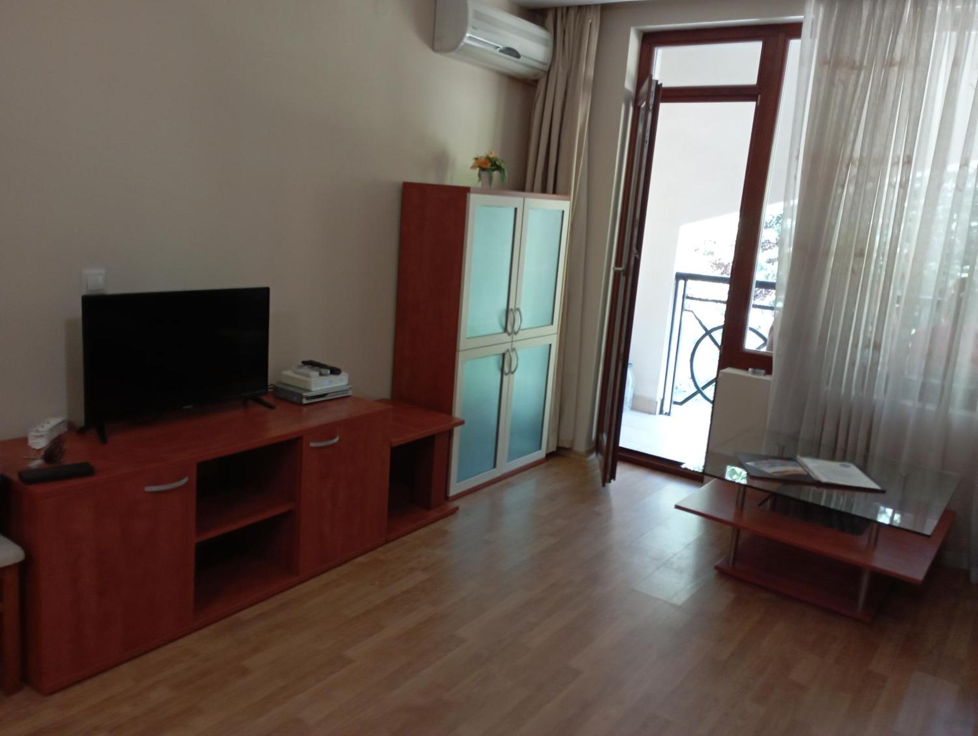 Golden Sands Rentals Apartments エクステリア 写真